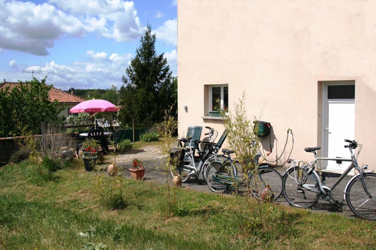 Bonabri Vacances - Chambres D'Hotes Chazelles  Kültér fotó