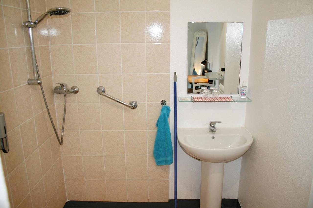Bonabri Vacances - Chambres D'Hotes Chazelles  Kültér fotó